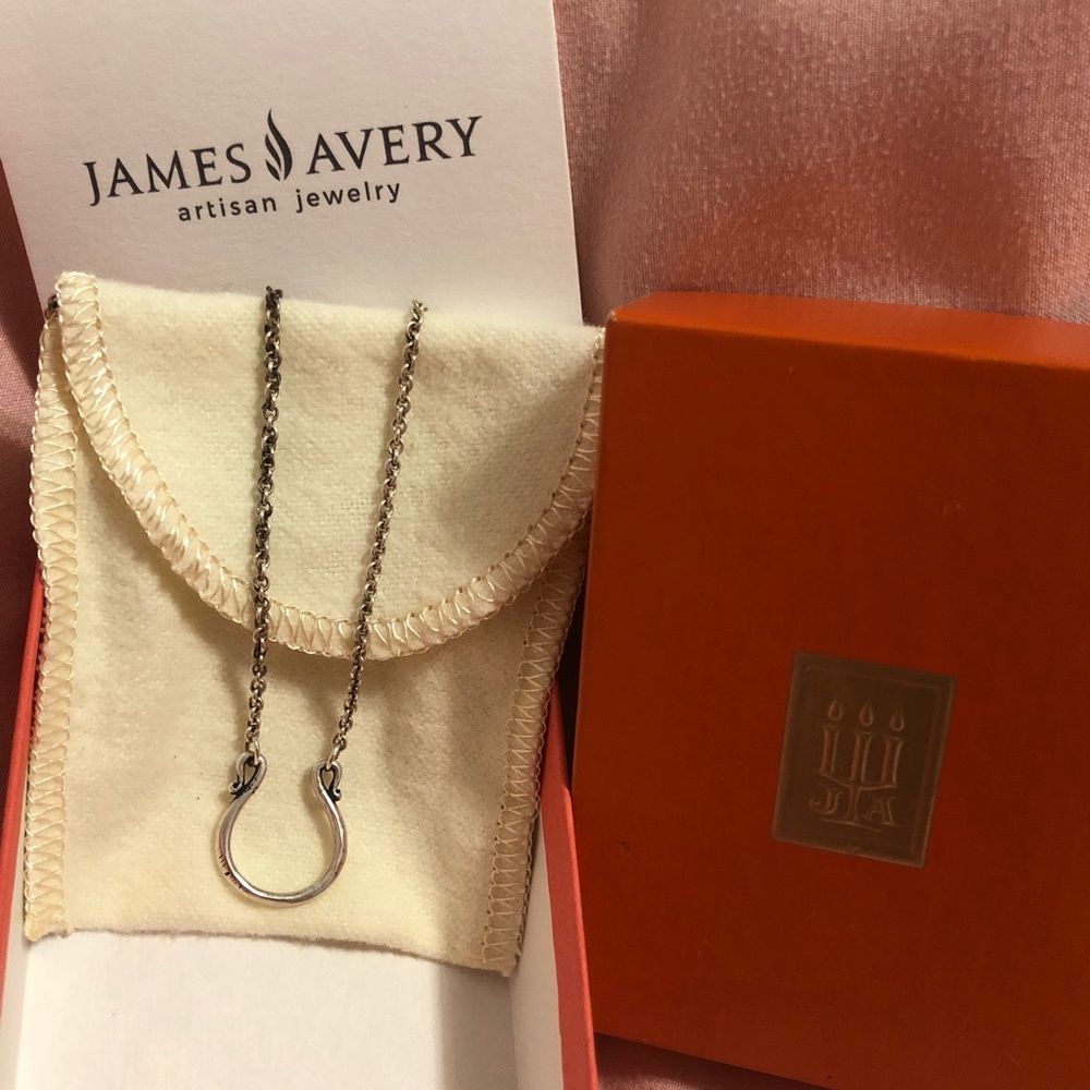 JA NECKLACE